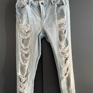 Blank NYC distressed denim size 28 (relaxed fit)